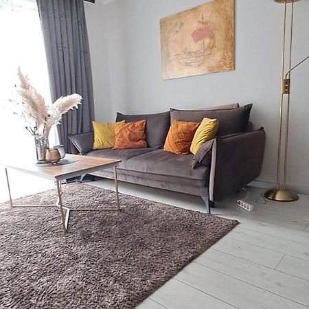 Apartament-Sweet Night Lubiń Екстериор снимка